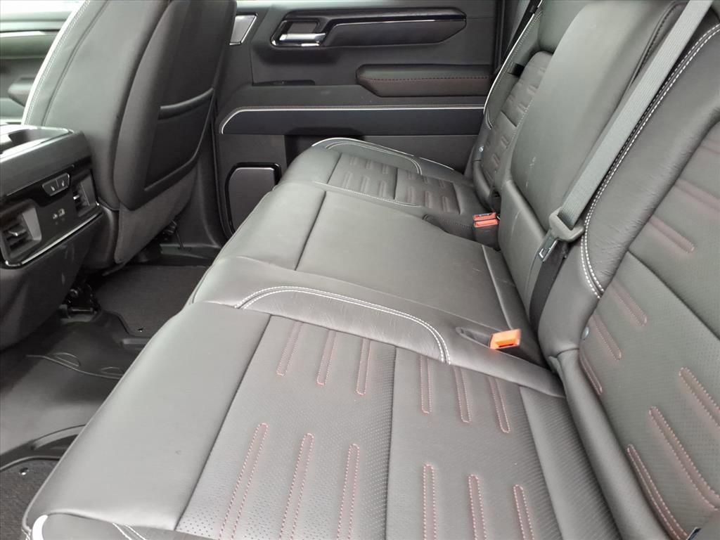 New 2026 GMC Sierra 1500 AT4X AWD/4WD image 9