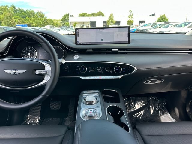 Used 2024 Genesis GV70 2.5T w/ Select Package AWD/4WD image 15
