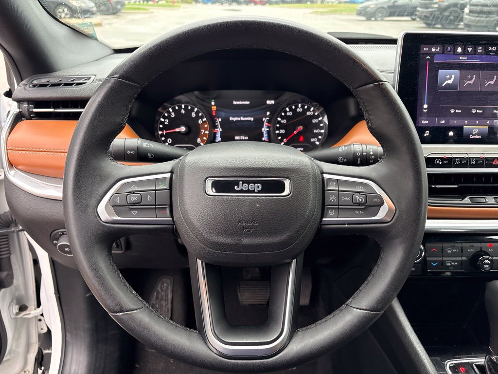 Used 2024 Jeep Compass Limited AWD/4WD image 31