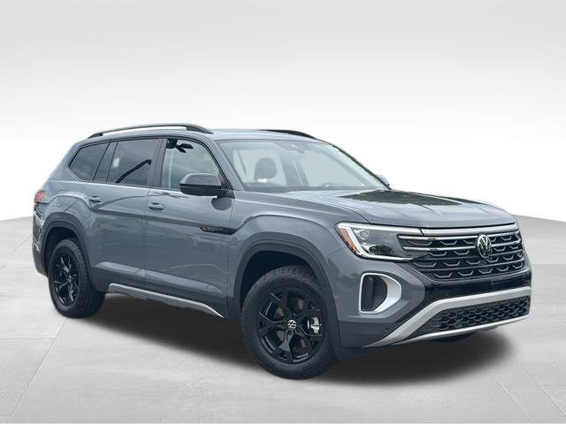 Certified 2025 Volkswagen Atlas Peak Edition SE