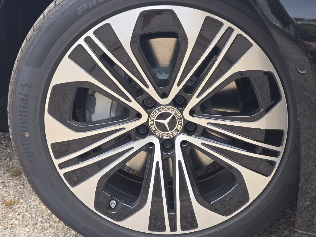 New 2027 Mercedes-Benz E 350 4MATIC Sedan image 11