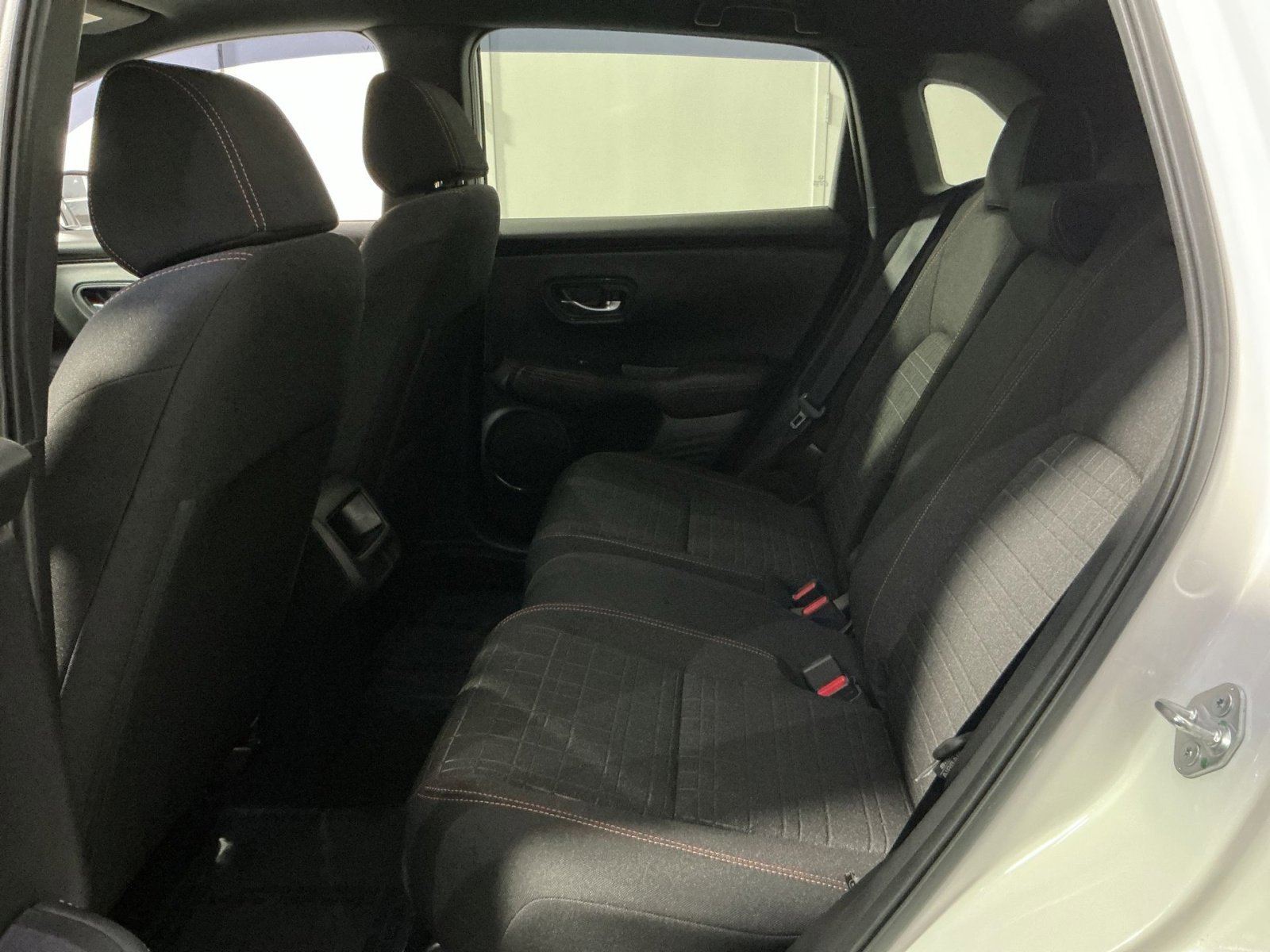 Used 2024 Honda HR-V Sport image 30