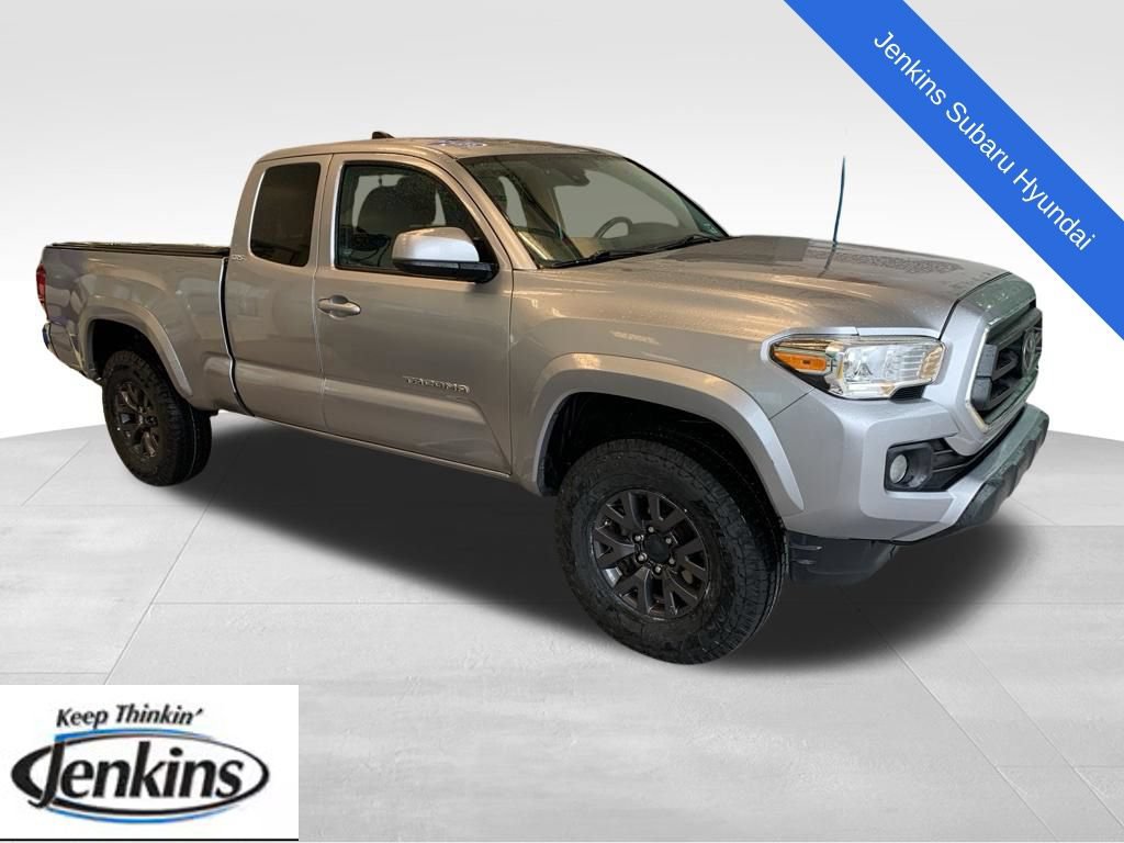 Used 2020 Toyota Tacoma SR5 w/ SR5 Appearance Package (SM)
