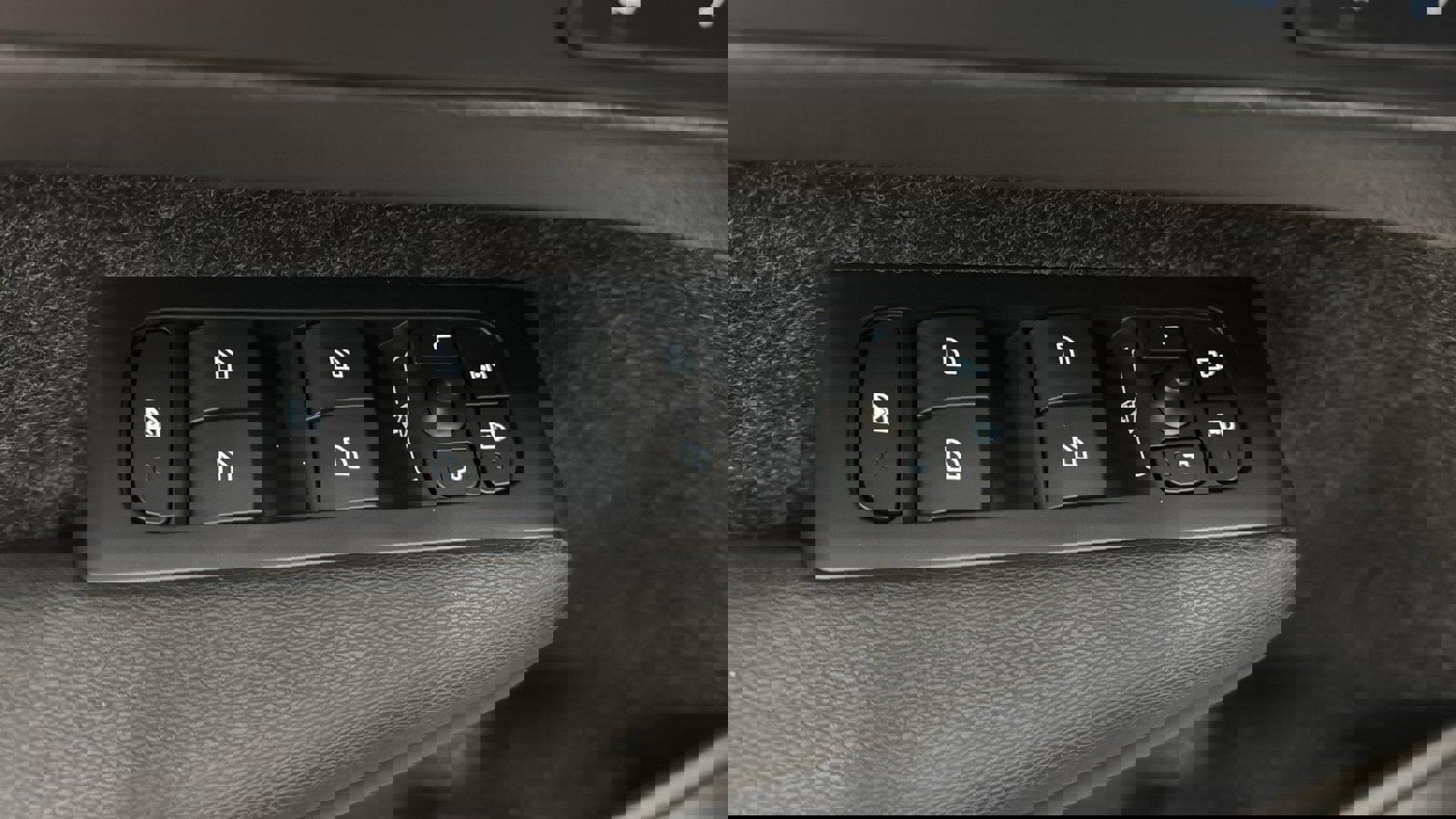 Used 2026 Volvo XC40 B5 Core w/ Climate Package image 22