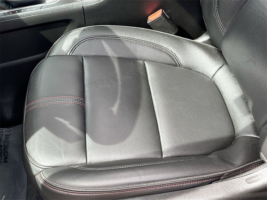 Used 2023 Chevrolet Traverse RS image 20