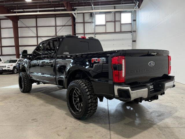 Used 2023 Ford F250 Lariat w/ Tow Technology Package image 11