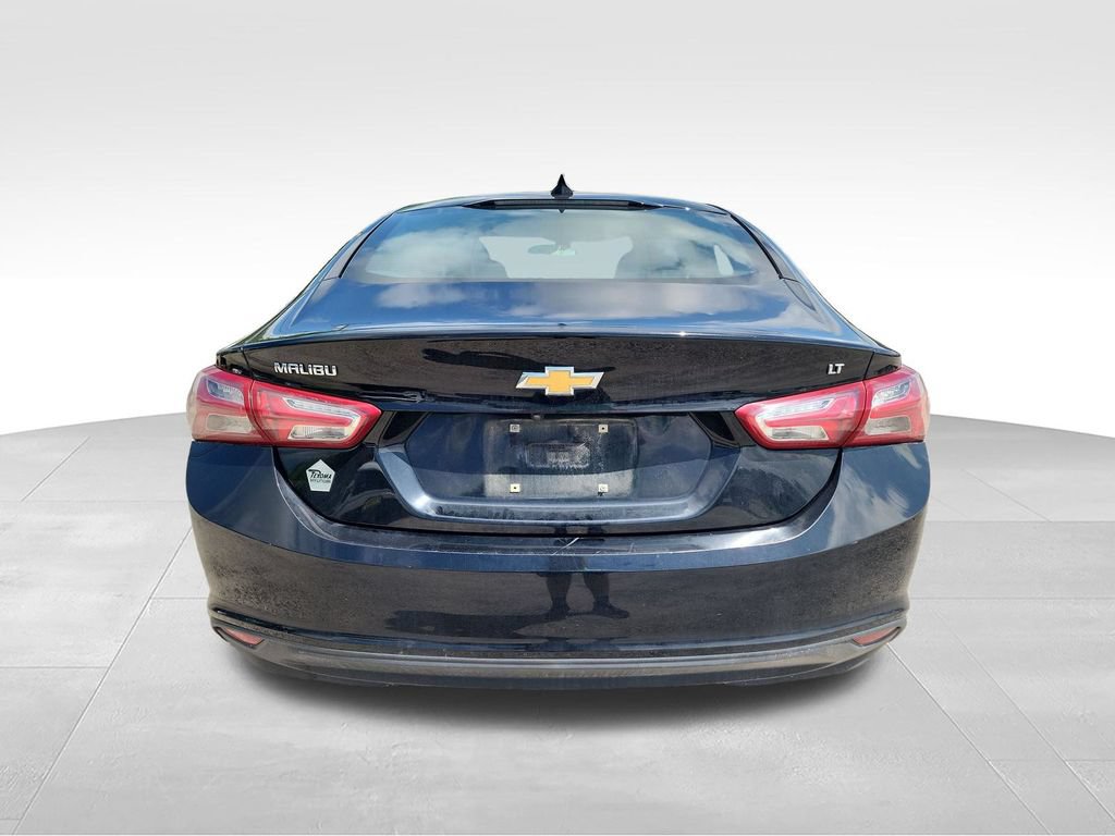 Used 2021 Chevrolet Malibu LT FWD image 8