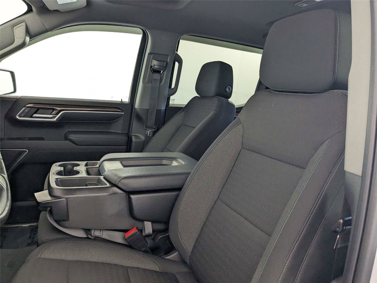 Used 2022 Chevrolet Silverado 1500 RST AWD/4WD image 12