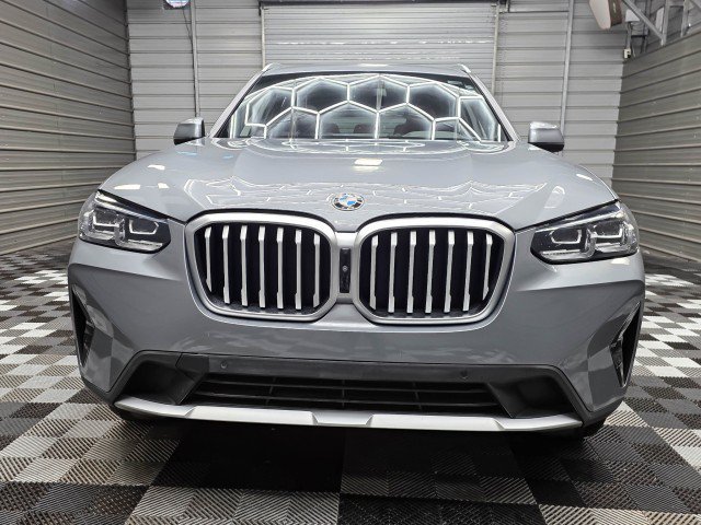Used 2023 BMW X3 xDrive30i AWD/4WD image 4