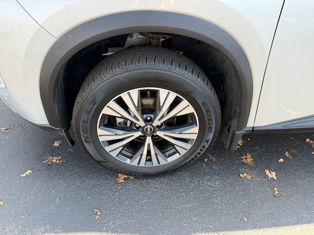 Used 2022 Nissan Rogue SV image 22