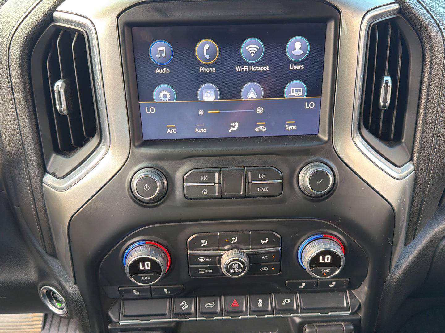 Used 2021 Chevrolet Silverado 1500 LT Trail Boss w/ Convenience Package II AWD/4WD image 11