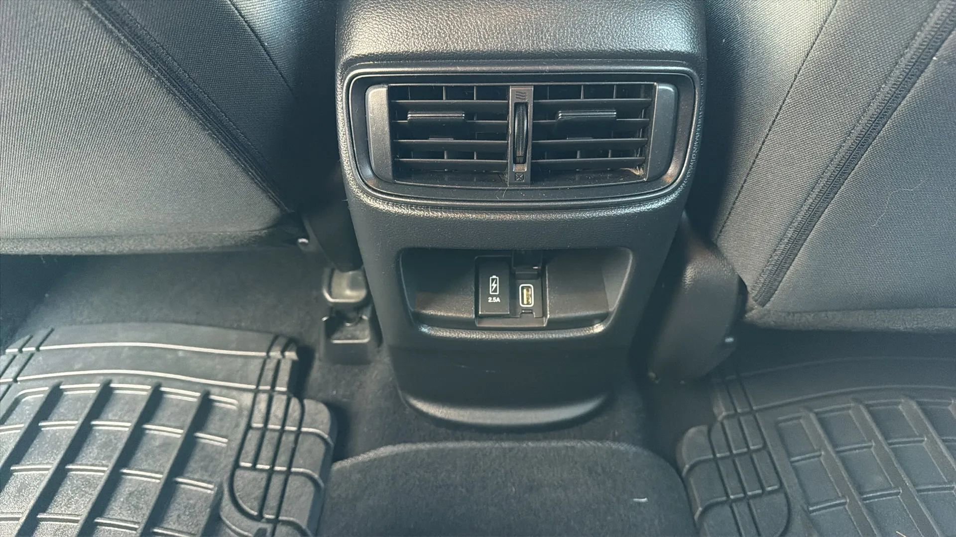 Used 2019 Honda CR-V EX image 29