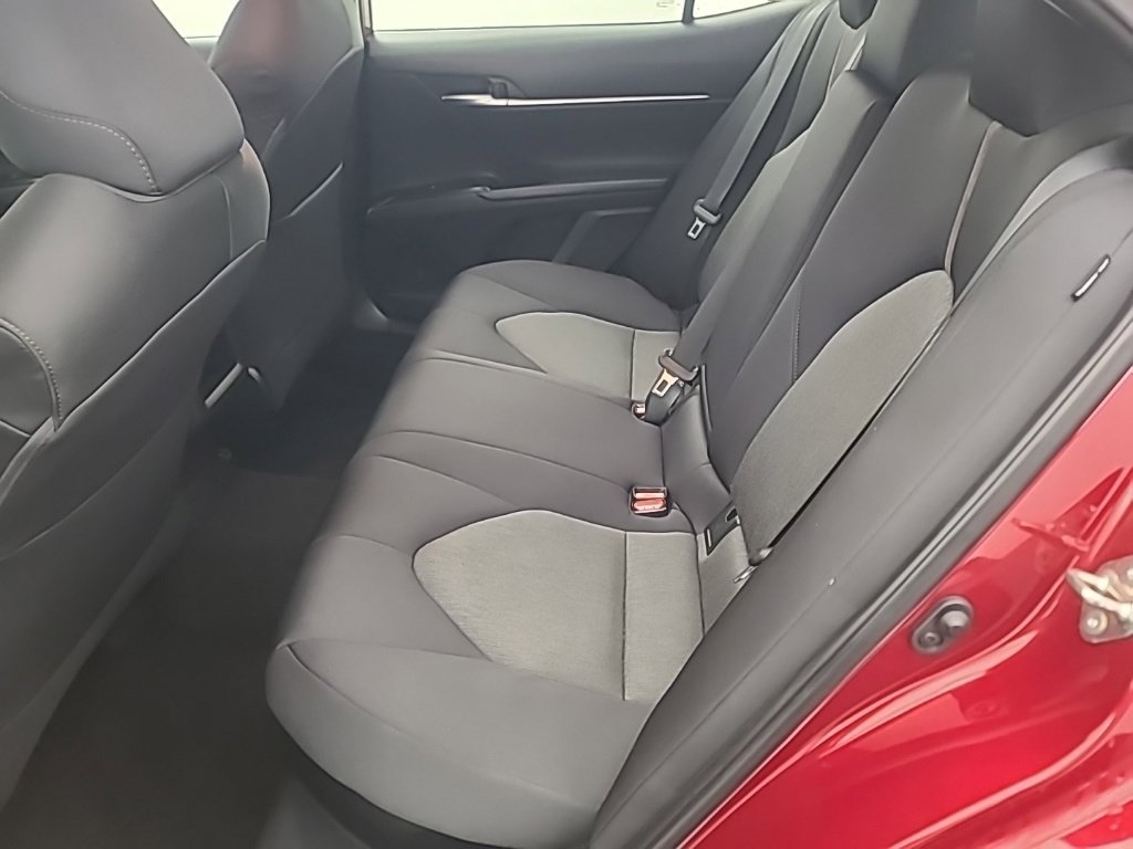 Used 2019 Toyota Camry LE FWD image 20