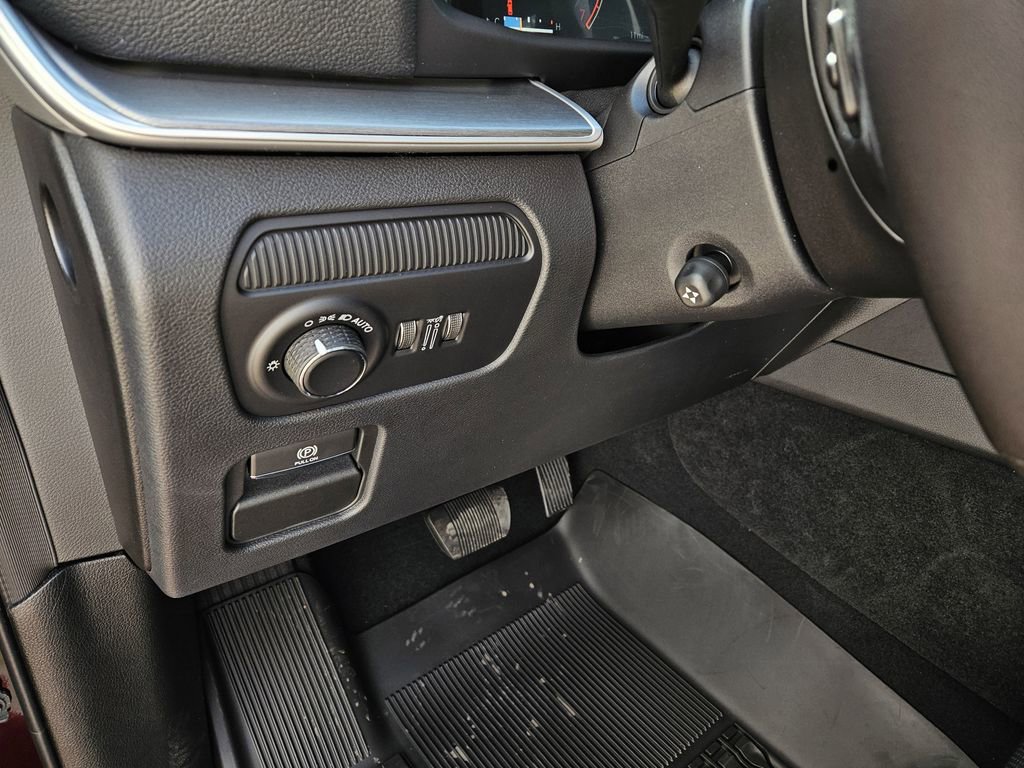 New 2026 Jeep Grand Wagoneer 4WD image 18