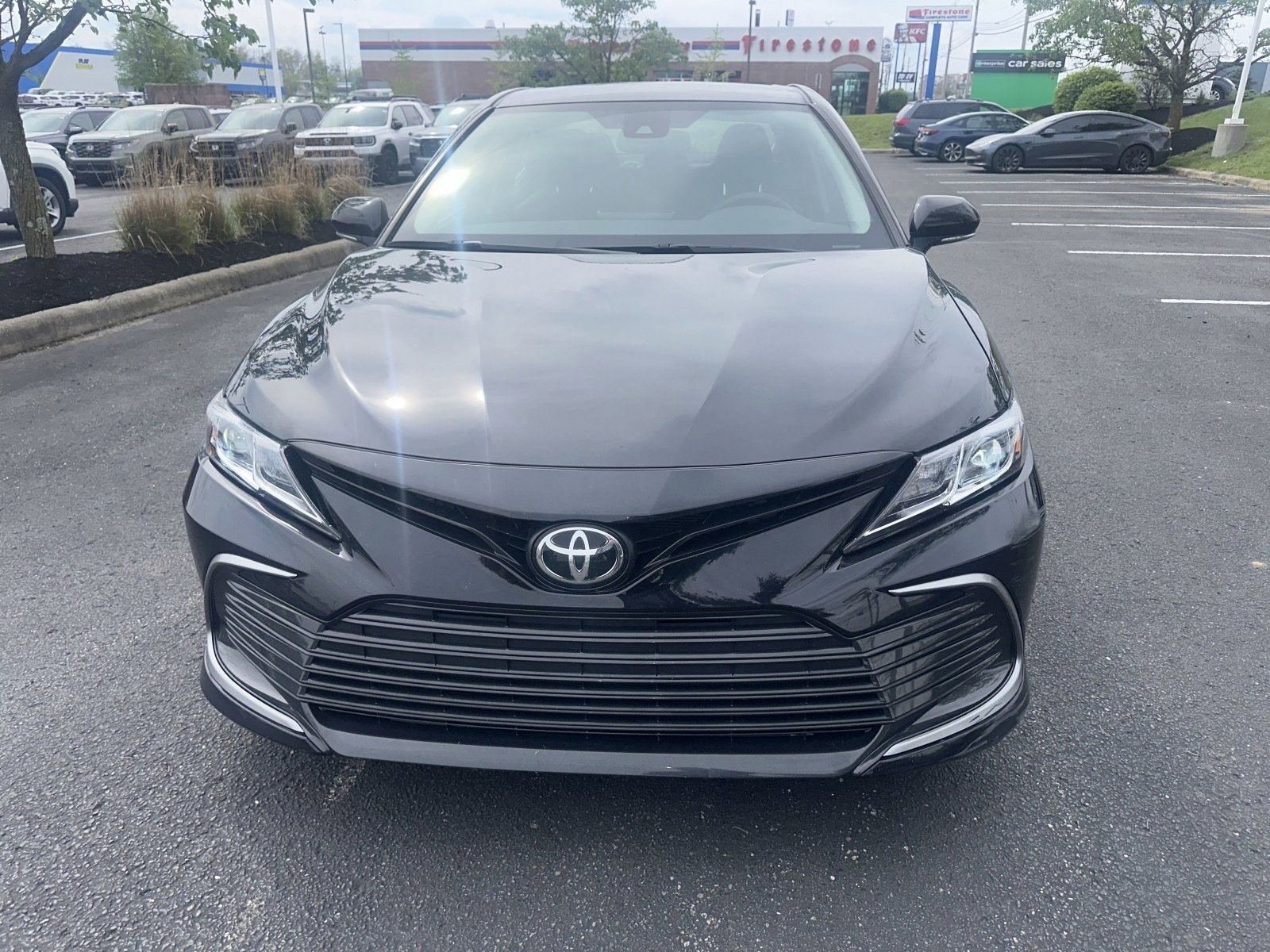 Used 2021 Toyota Camry LE w/ Convenience Package FWD image 9