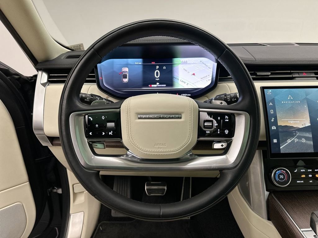 Certified 2023 Land Rover Range Rover SE image 26