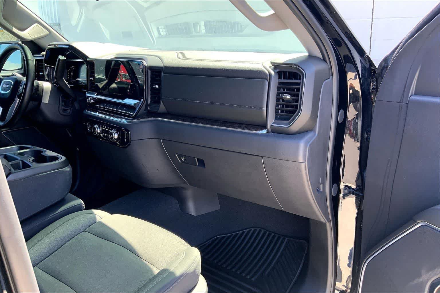 Used 2024 GMC Sierra 1500 Elevation RWD image 23