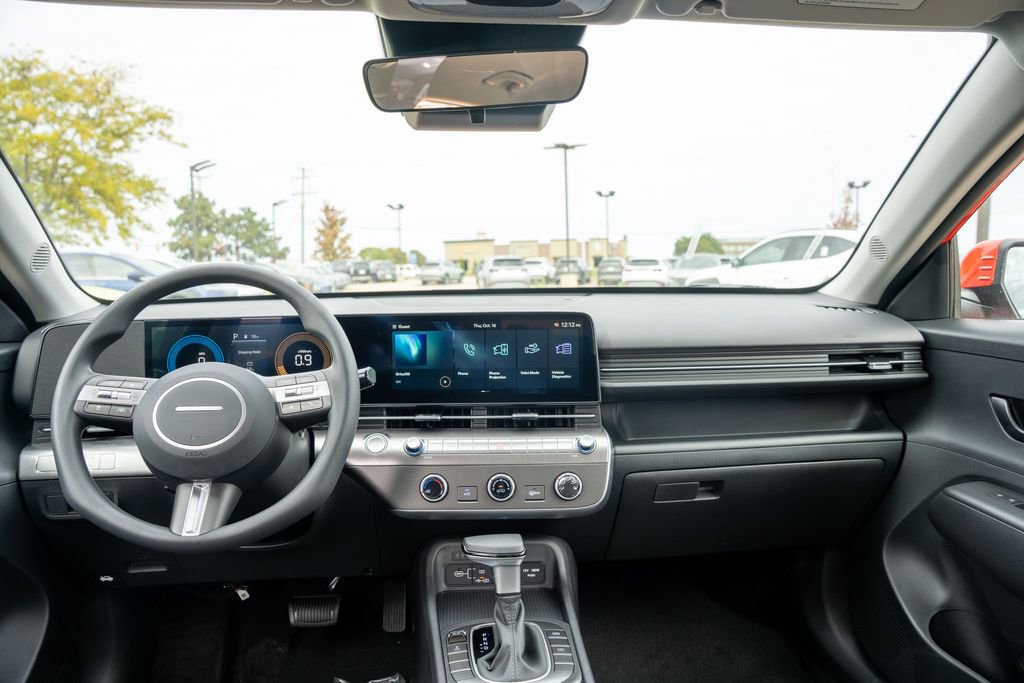 New 2026 Hyundai Kona SE image 15