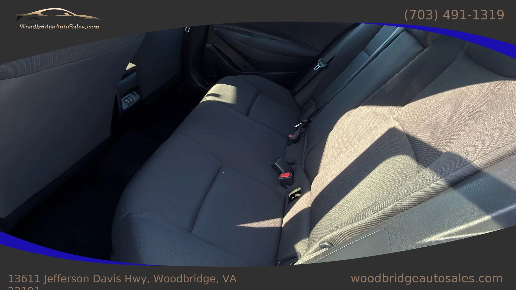 Used 2024 Toyota Corolla LE FWD image 23