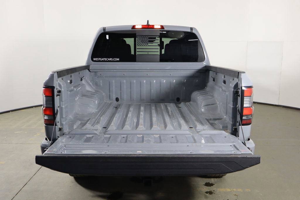 Used 2024 Nissan Frontier PRO-4X w/ Technology Package AWD/4WD image 16