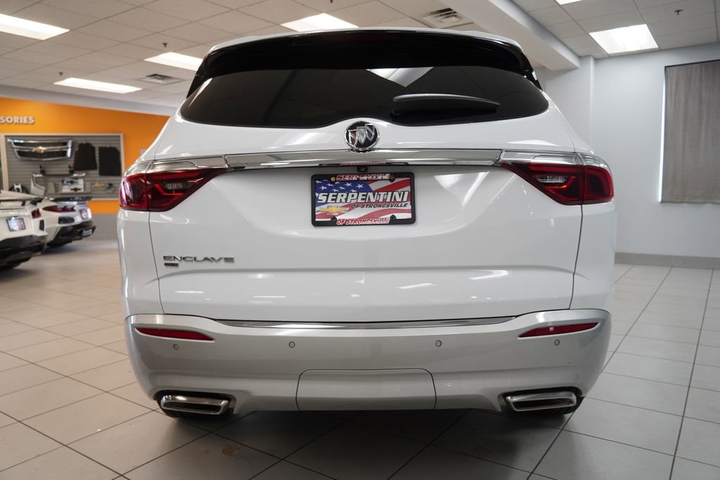Used 2023 Buick Enclave Essence w/ LPO, Floor Liner Package image 6