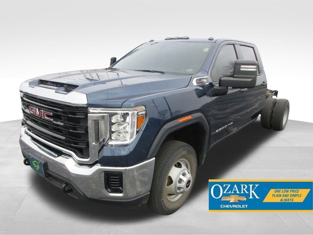 Certified 2023 GMC Sierra 3500 Pro w/ Convenience Package image 1