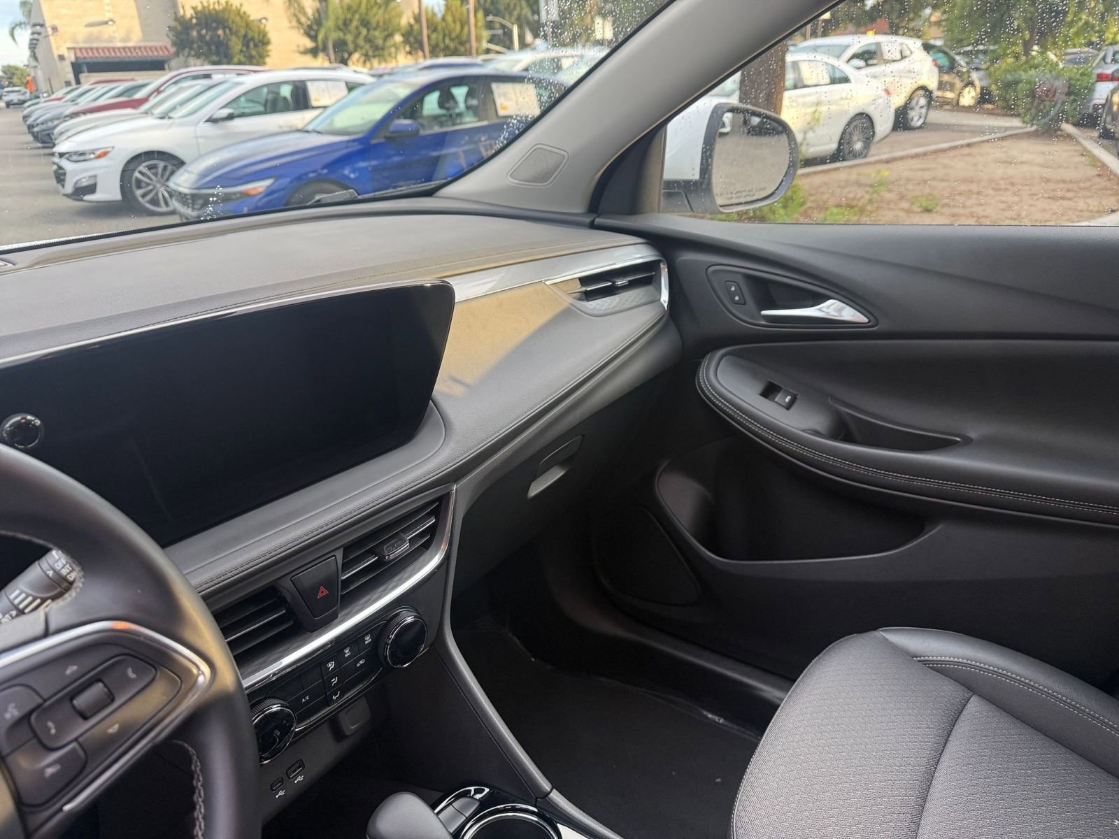 Used 2025 Buick Encore GX Preferred image 31