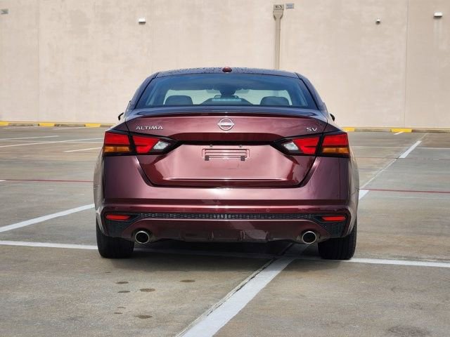 Used 2023 Nissan Altima 2.5 SV w/ SV Premium Package FWD image 6