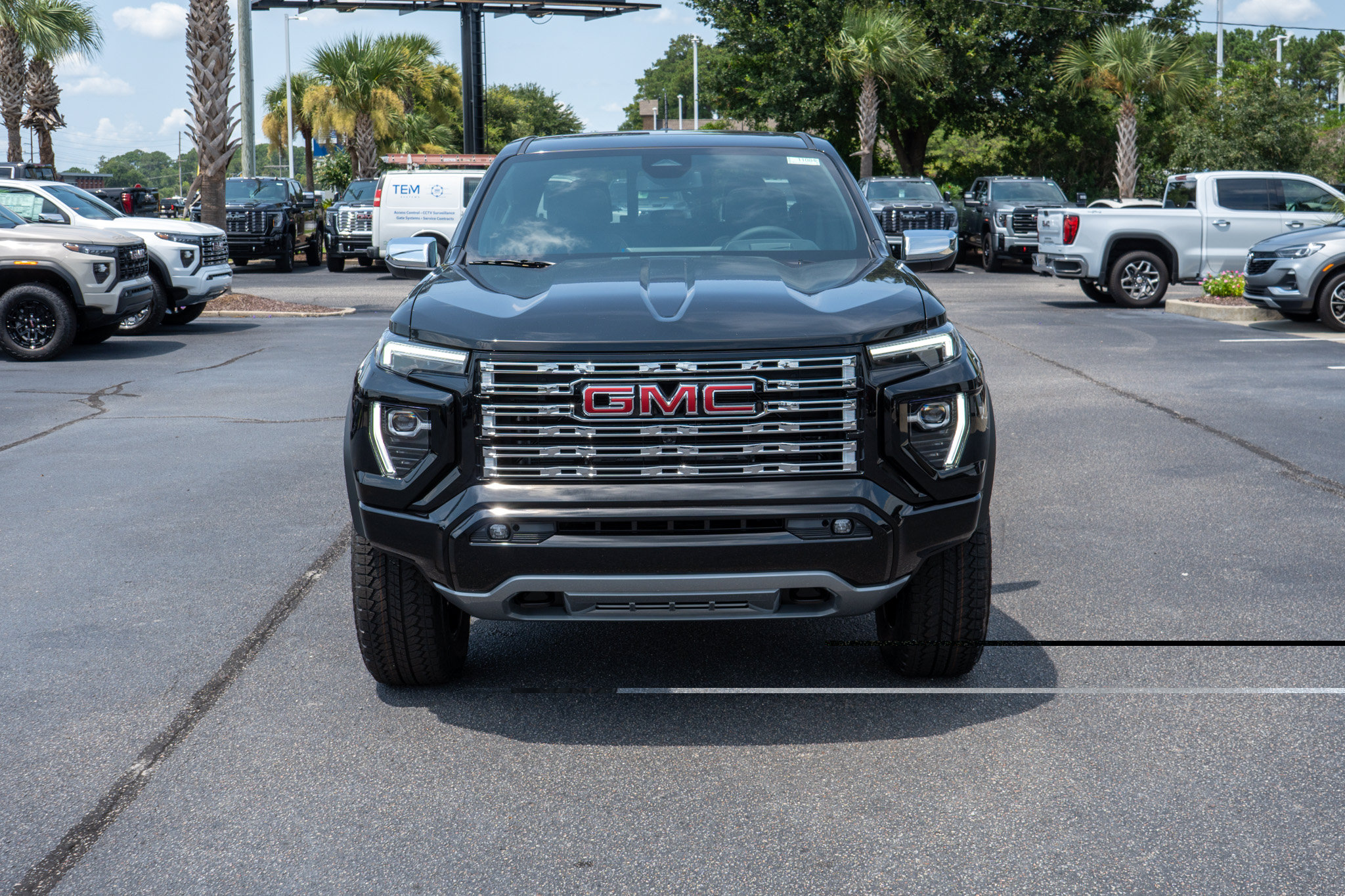 New 2026 GMC Canyon Denali AWD/4WD image 8