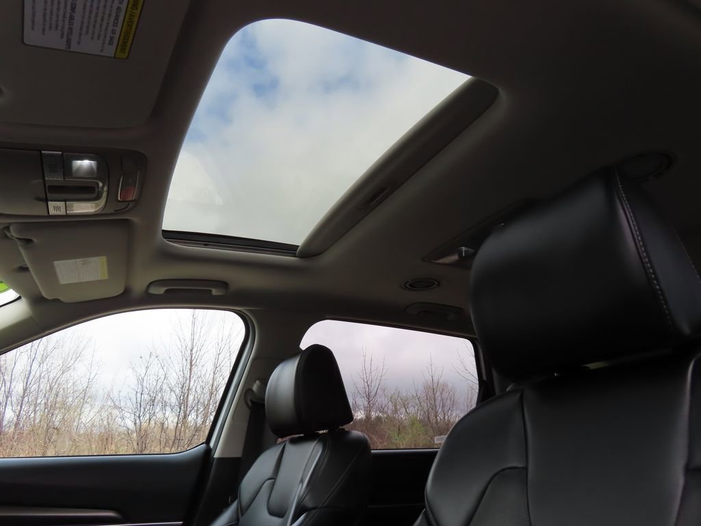 Used 2025 Kia Telluride S FWD image 7