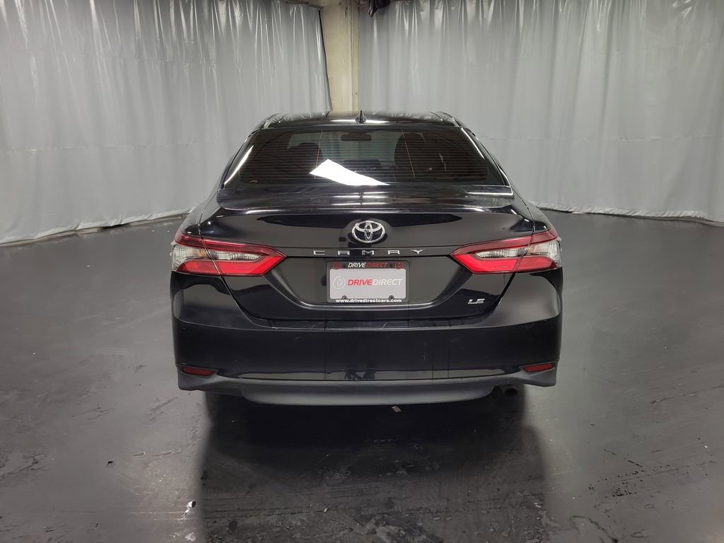 Used 2022 Toyota Camry LE w/ Carpet Mat Package (TMS) image 7