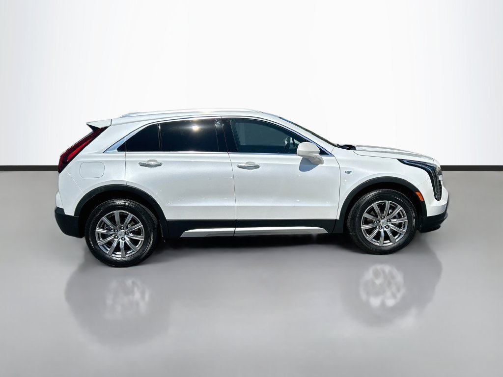 Used 2019 Cadillac XT4 Premium Luxury w/ Technology Package AWD/4WD image 4