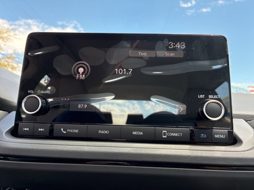 New 2025 Honda Accord SE image 19