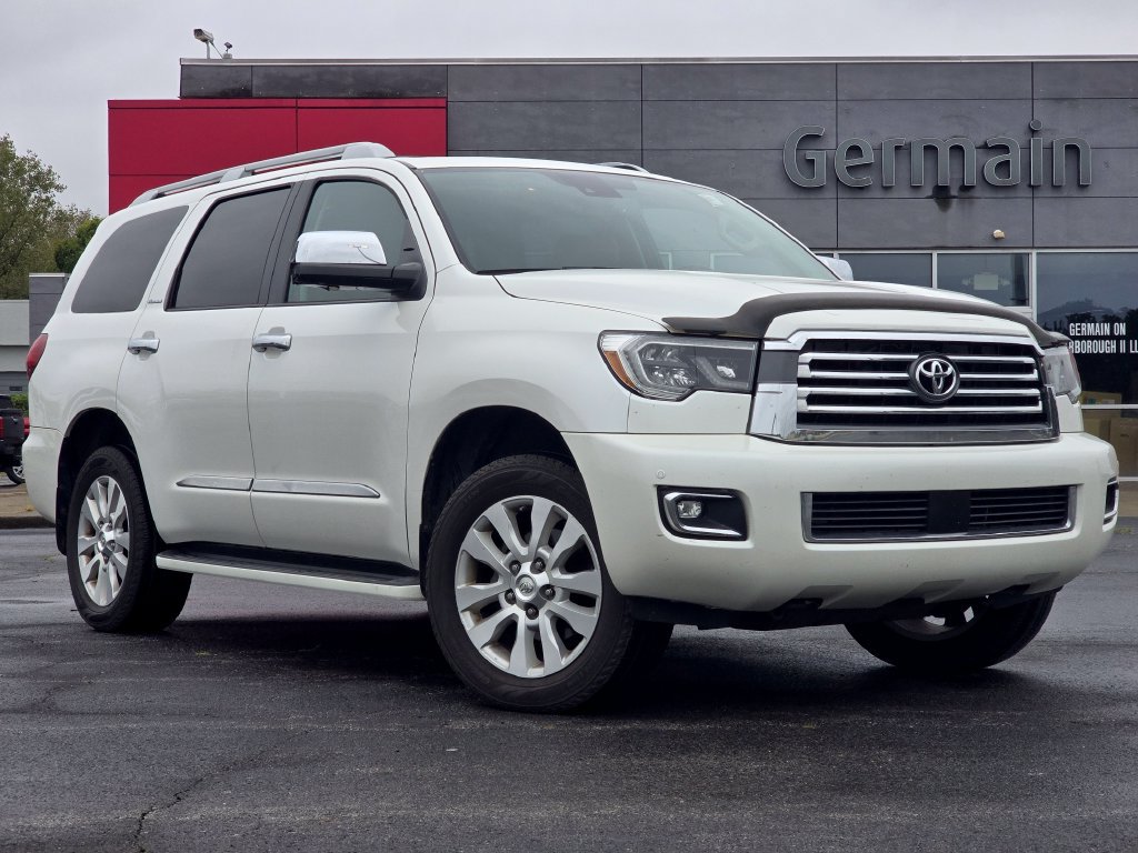 Used 2018 Toyota Sequoia Platinum AWD/4WD image 2