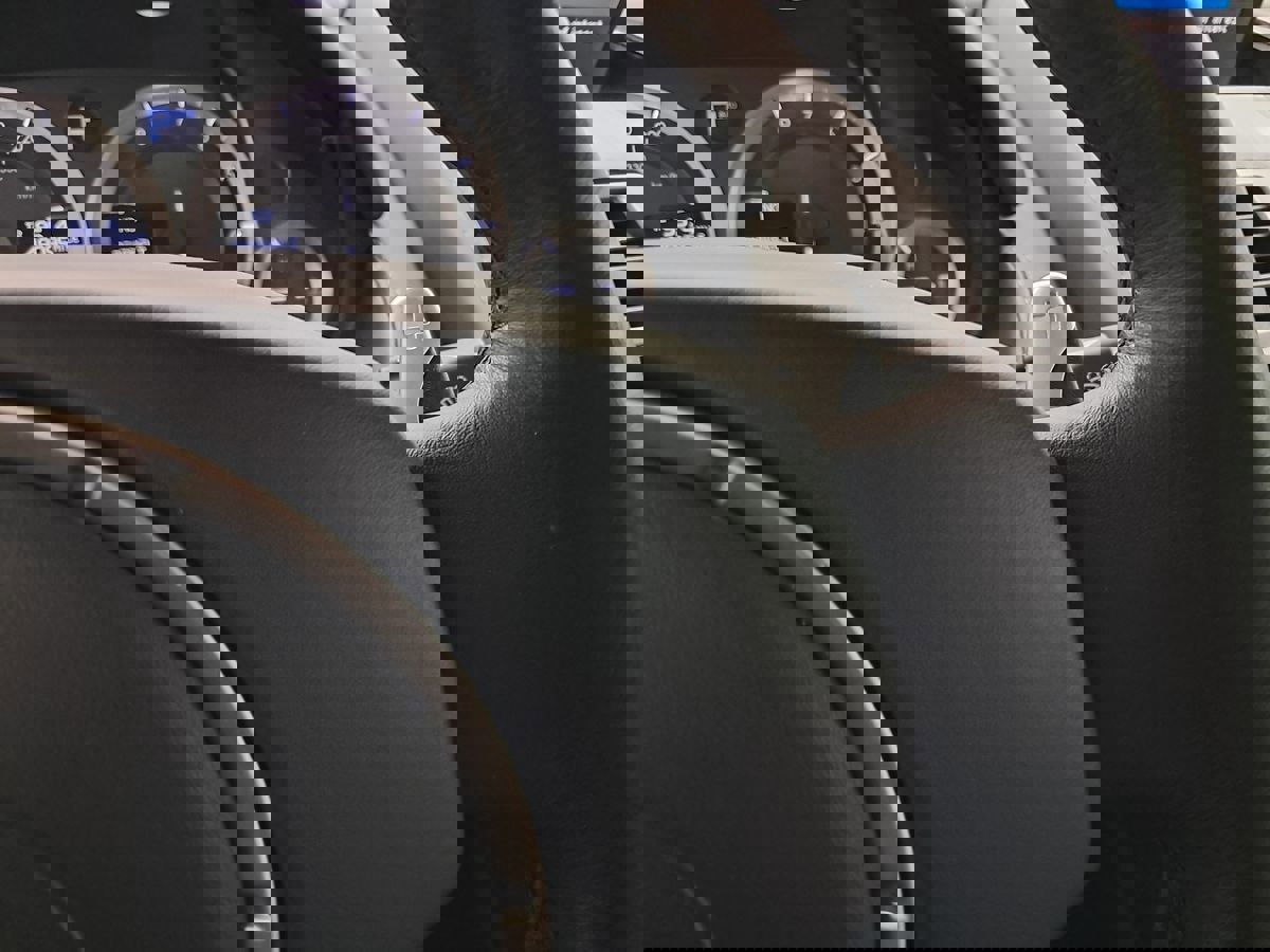 Used 2011 Aston Martin Rapide image 14