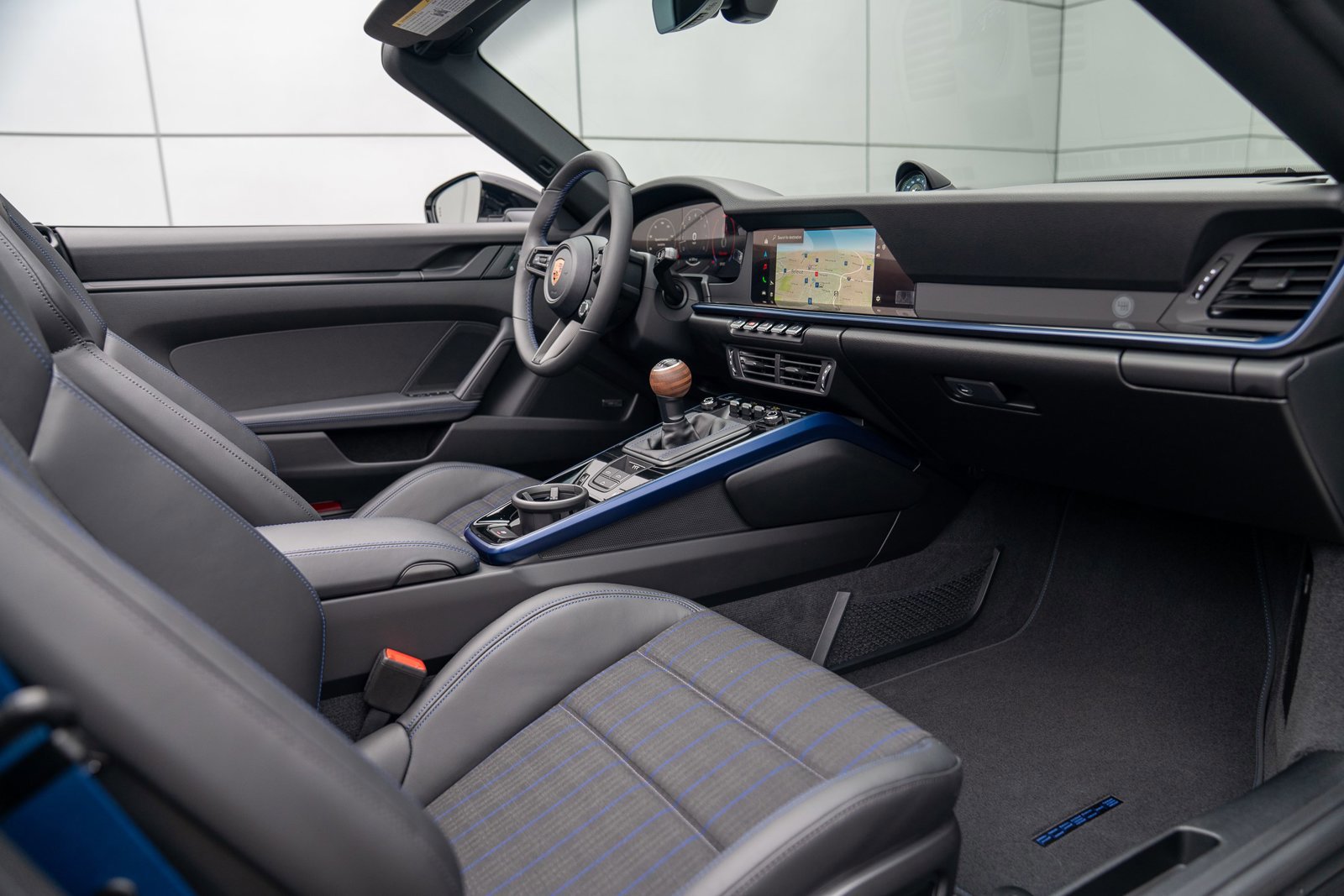 New 2026 Porsche 911 Carrera T image 27