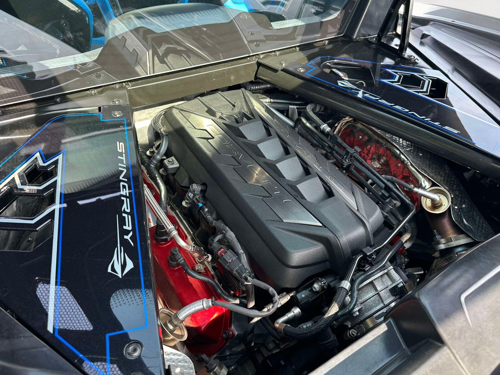 Used 2024 Chevrolet Corvette Stingray Premium Cpe w/ Z51 Performance Package RWD image 33