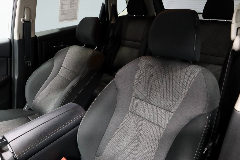 Certified 2024 Nissan Rogue SV image 25