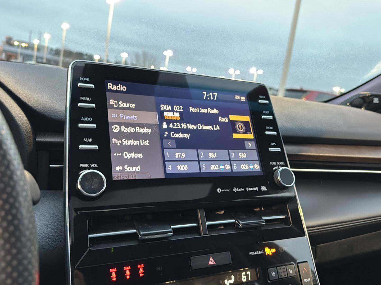 Certified 2022 Toyota Avalon Limited w/ Advanced Safety Package image 21