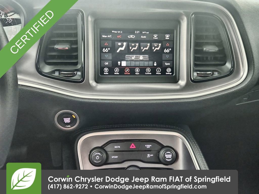 Used 2022 Dodge Challenger SXT w/ Blacktop Package image 27