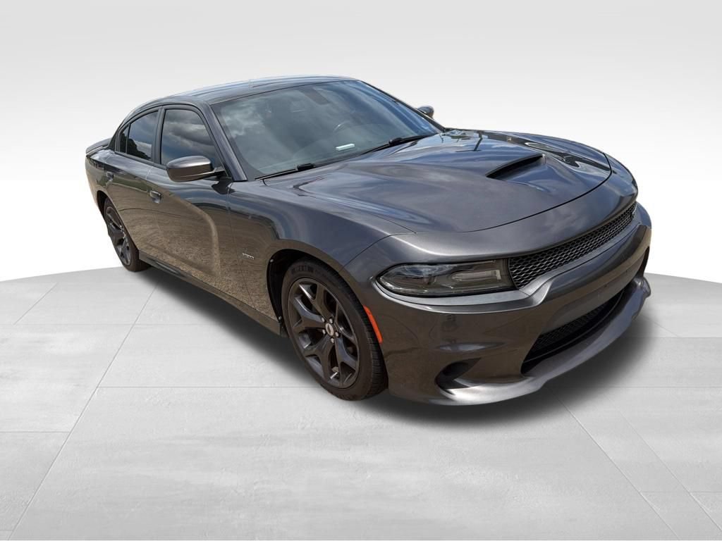Used 2019 Dodge Charger R/T w/ Cold Weather Package RWD image 2