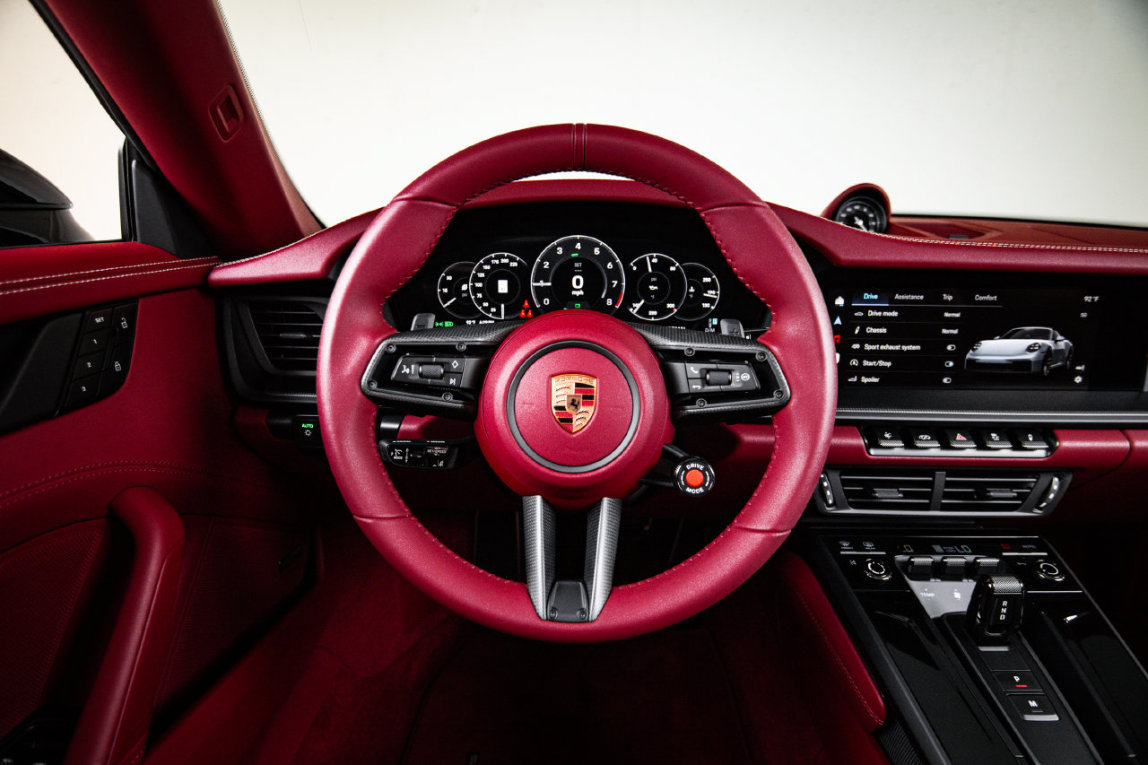 Certified 2026 Porsche 911 Carrera GTS RWD image 25