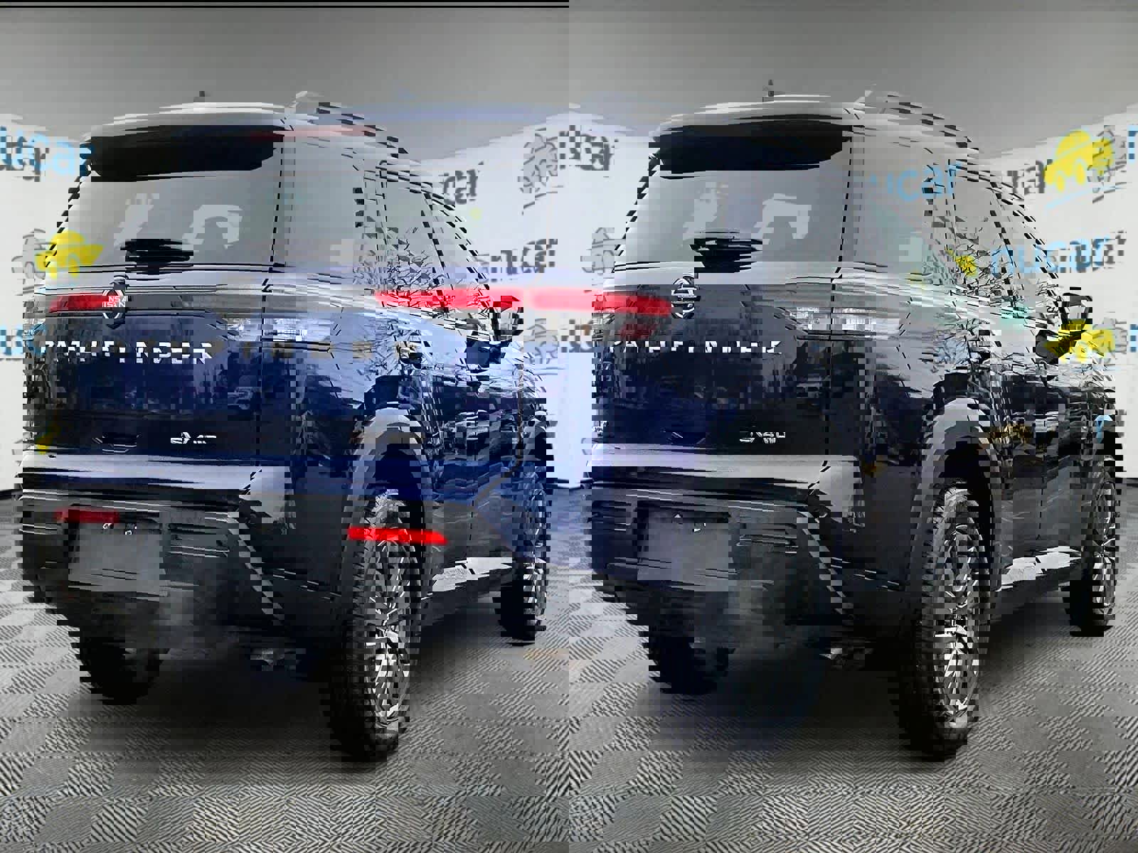 Certified 2024 Nissan Pathfinder SV image 6