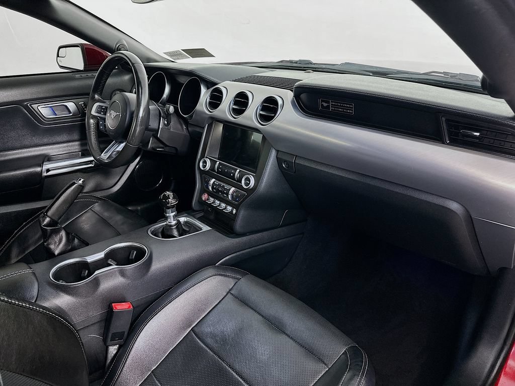Used 2020 Ford Mustang GT Premium w/ Black Accent Package RWD image 31