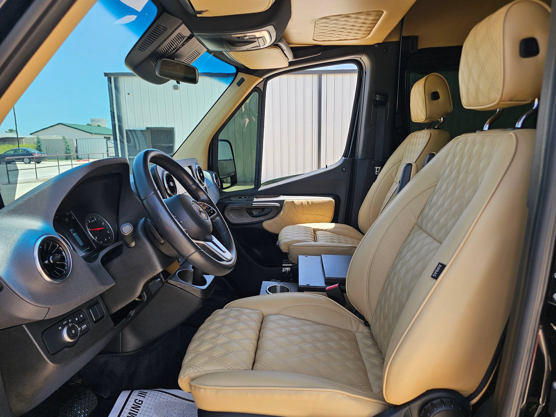Used 2019 Mercedes-Benz Sprinter 3500 image 71