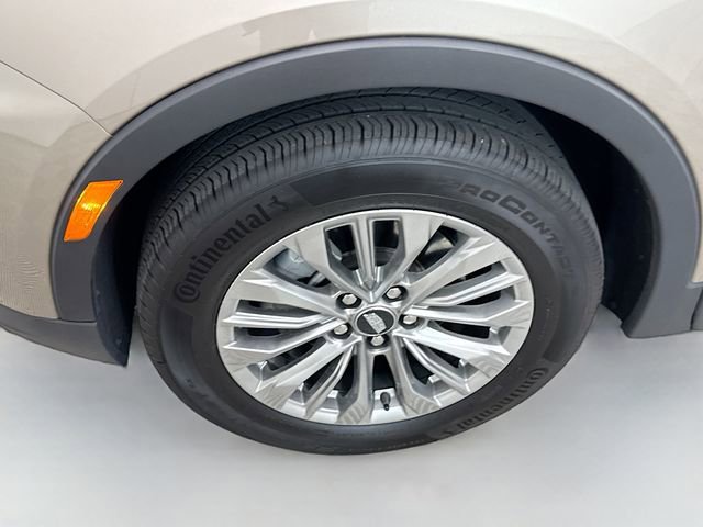 Used 2024 Cadillac XT4 Premium Luxury w/ Technology Package image 31