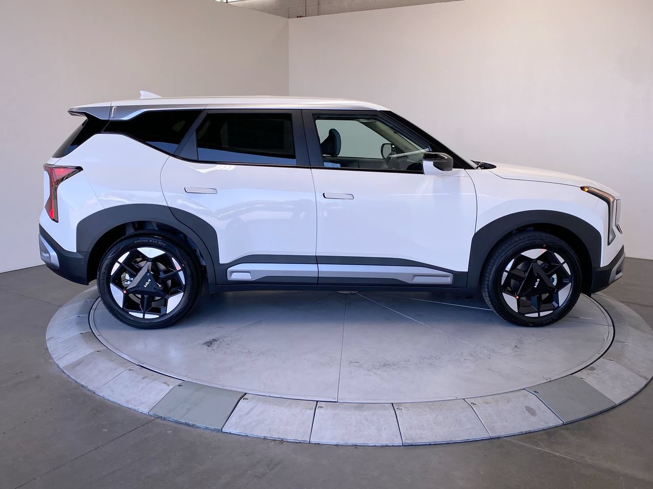New 2027 Kia Seltos EX FWD image 6