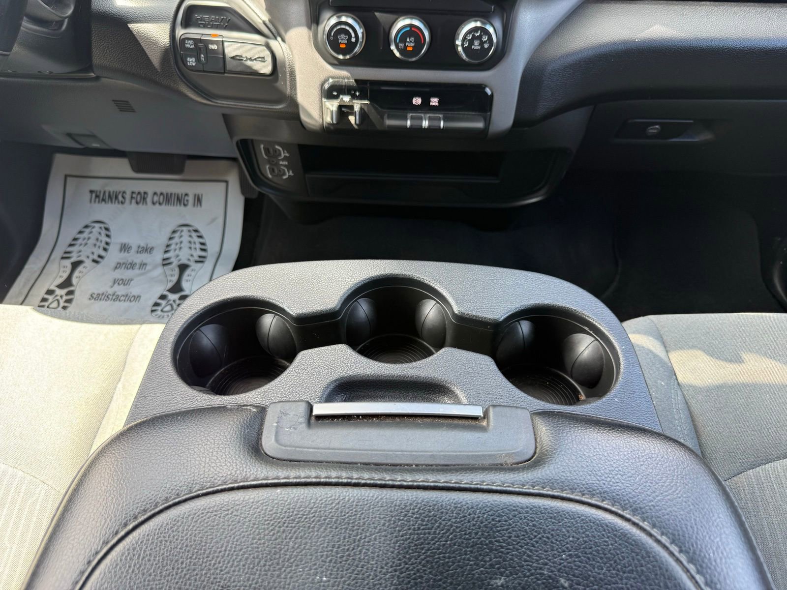 Used 2024 RAM 2500 Big Horn image 27