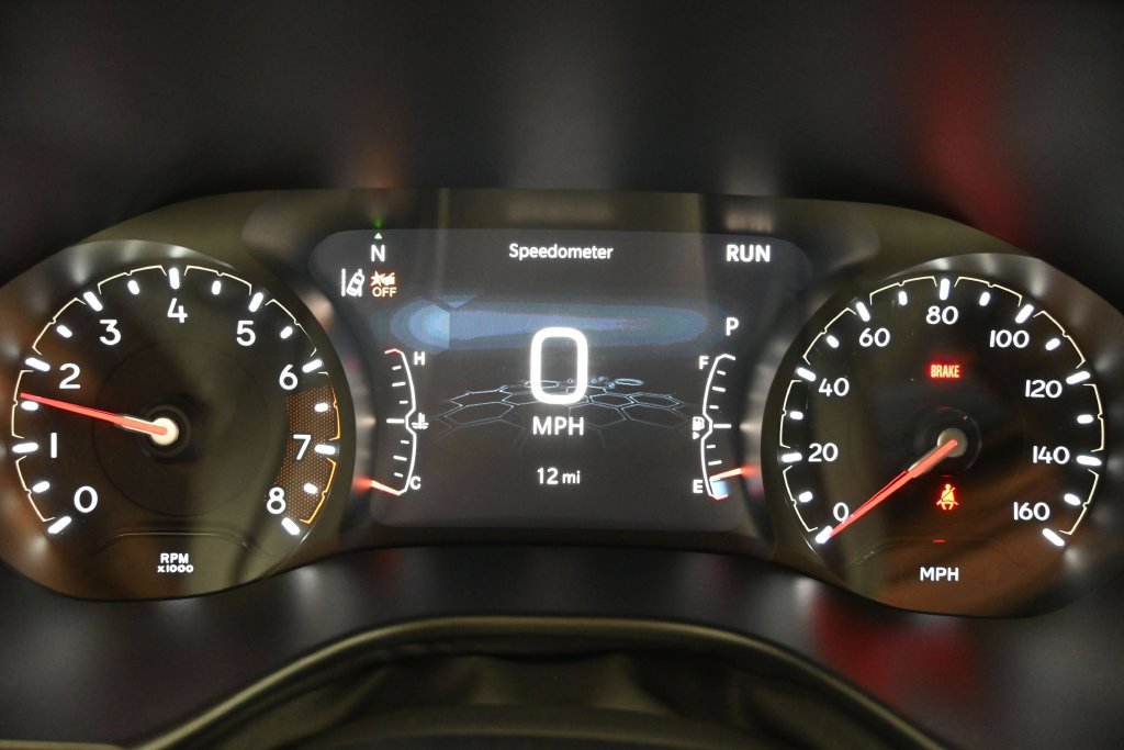New 2026 Jeep Compass Latitude AWD/4WD image 8