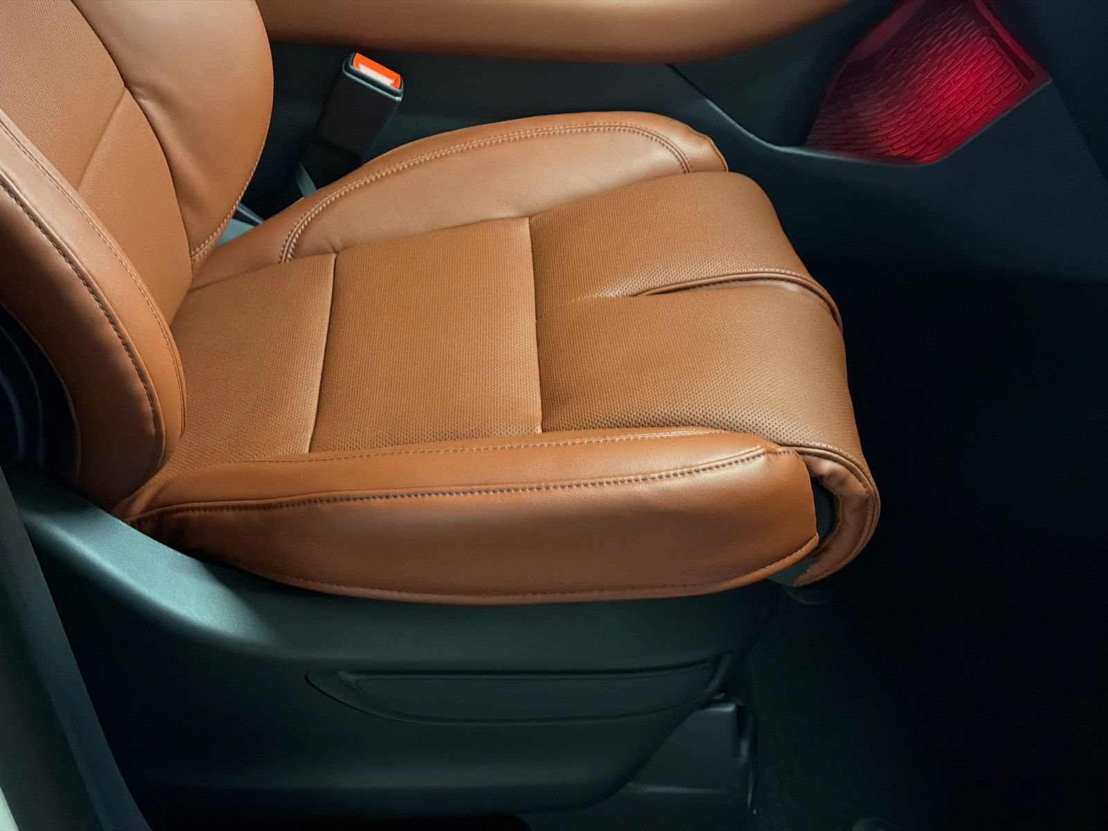 New 2026 Lincoln Aviator Reserve AWD/4WD image 13